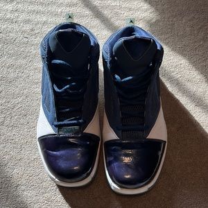 Jordan 16 navy/white sz9.5